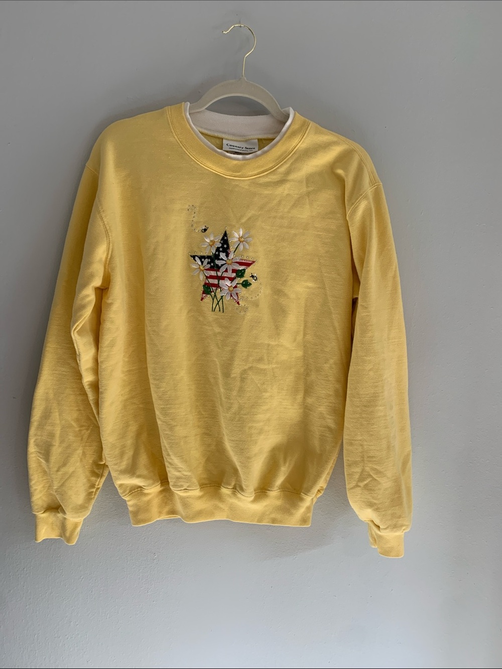 COUNTRY STORE Yellow Grandma Style Star Crewneck Sweater